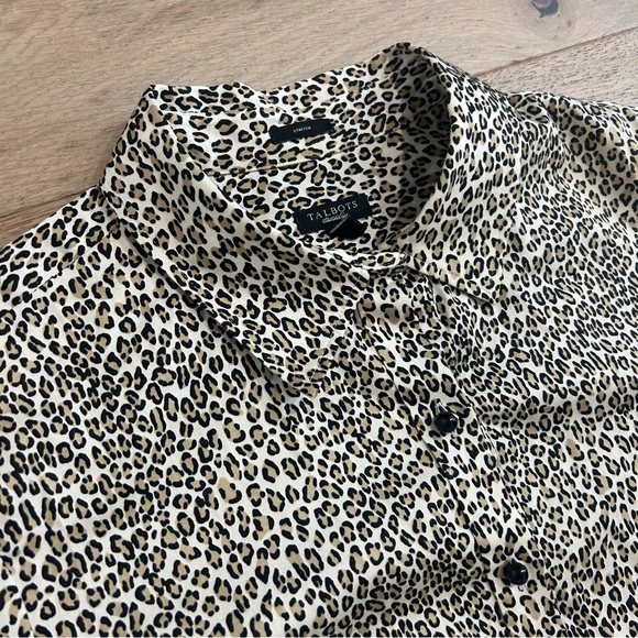 Talbots Leopard Animal Print Stretch Button Down Shirt - Picture 7 of 8